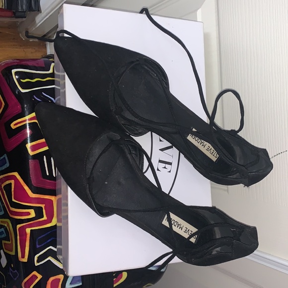 Lace up Steve Madden flats - Picture 2 of 2